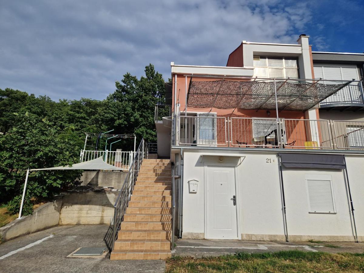 סטיניצה Apartmani Igercic מראה חיצוני תמונה